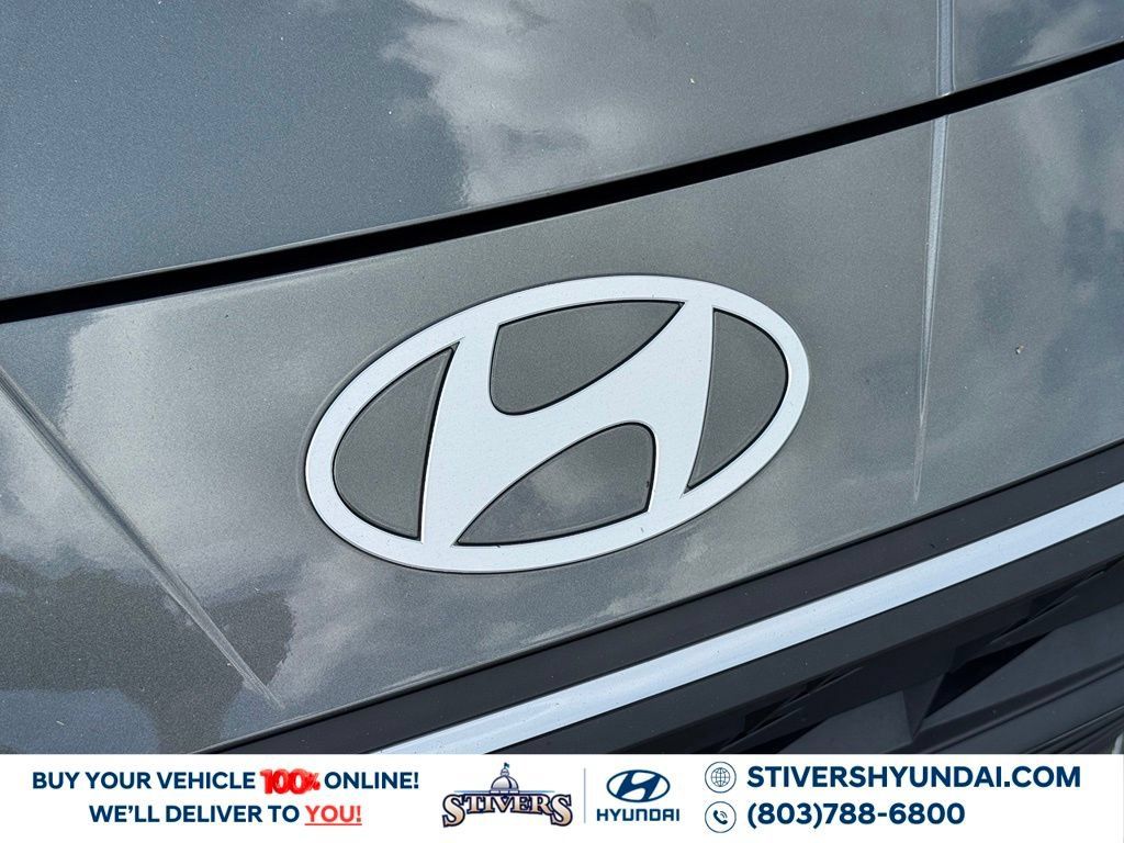Certified 2026 Hyundai Elantra SE FWD image 6
