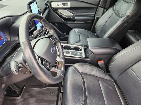 Used 2023 Ford Explorer ST w/ Equipment Group 401A image 12