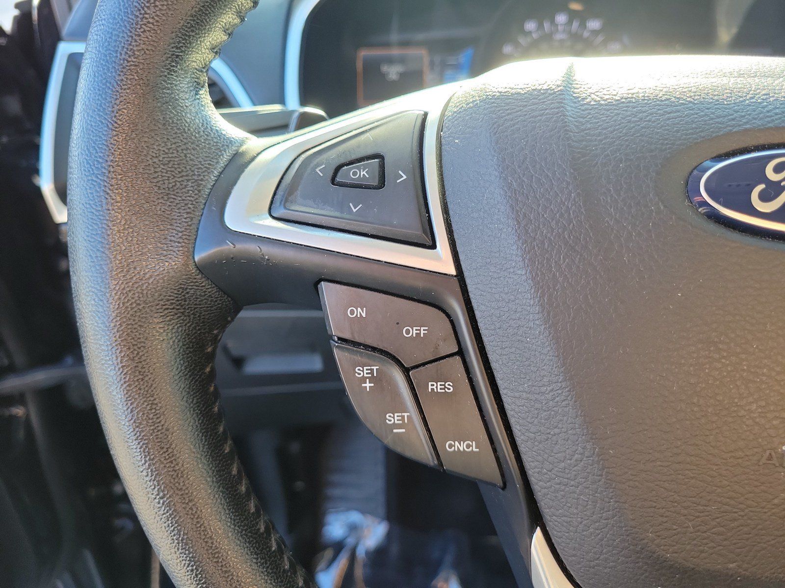 Used 2016 Ford Edge Sport w/ Equipment Group 401A AWD/4WD image 18