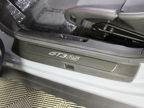 Certified 2024 Porsche 911 GT3 RS image 23