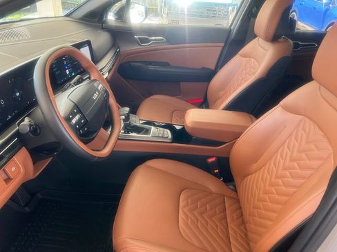 Certified 2026 Kia Sportage X-Line w/ X-Line Technology Package AWD/4WD image 4