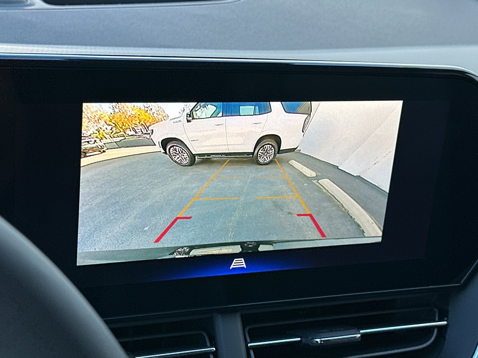 New 2026 Chevrolet Trax LT w/ LT Convenience Package FWD image 19