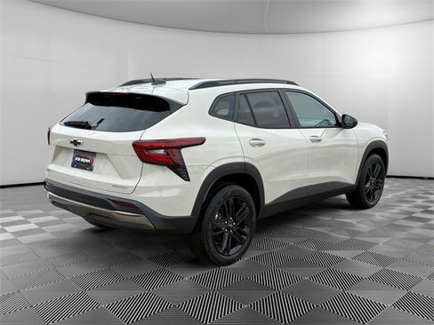 New 2026 Chevrolet Trax ACTIV w/ Driver Confidence Package image 3