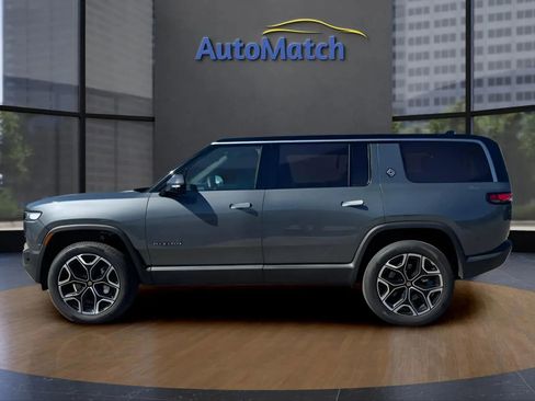 Used 2025 Rivian R1S Adventure AWD/4WD image 6