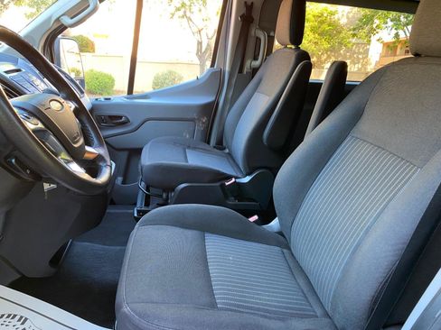 Used 2017 Ford Transit 350 XLT RWD image 26
