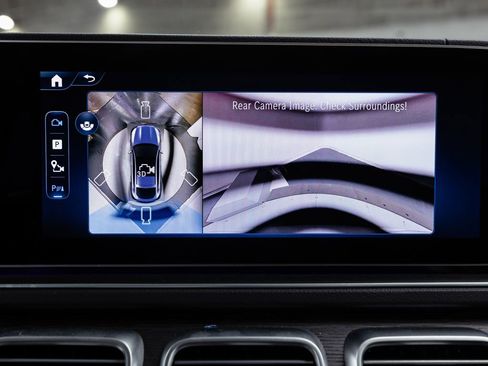 Certified 2025 Mercedes-Benz GLE 53 AMG 4MATIC Coupe image 18