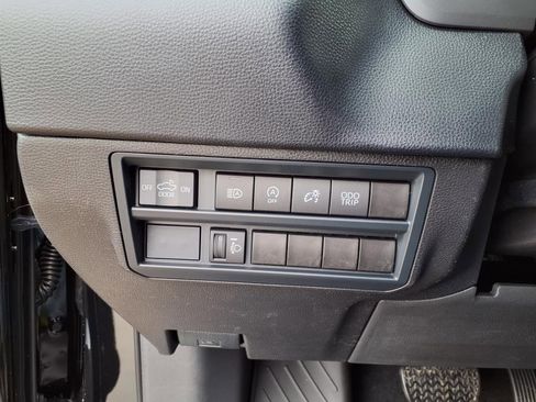 New 2025 Toyota Tundra SR image 10