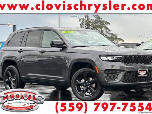 New 2025 Jeep Grand Cherokee Altitude image 1