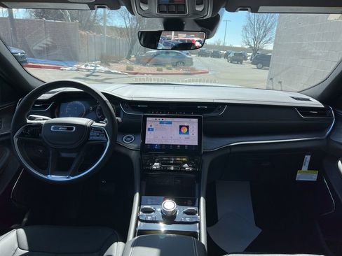 New 2025 Jeep Grand Cherokee L Overland w/ Trailer Tow Package image 20