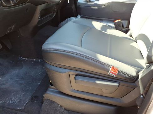 New 2026 RAM 2500 Tradesman AWD/4WD image 26