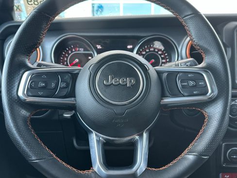 Used 2022 Jeep Gladiator Mojave w/ Trailer Tow Package image 23