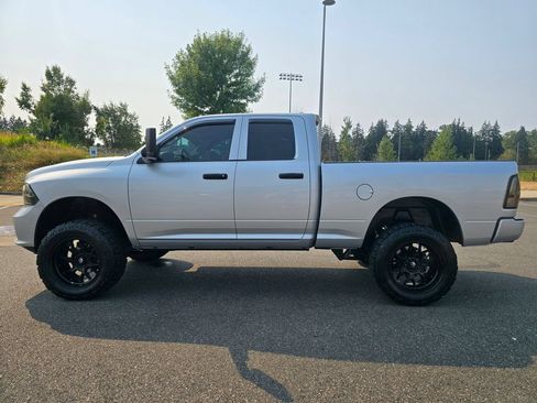 Used 2016 RAM 1500 Express w/ Popular Equipment Group AWD/4WD image 2