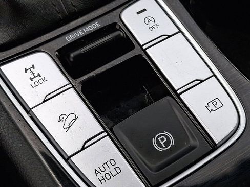 Used 2023 Hyundai Tucson SEL w/ Winter Package image 24