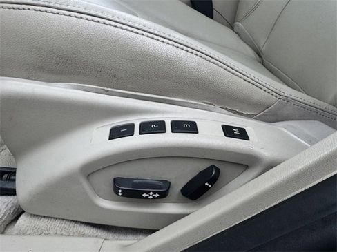 Used 2015 Volvo S60 T5 Premier image 22