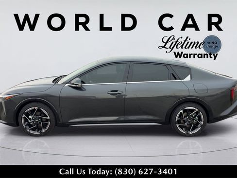 New 2025 Kia K4 GT-Line image 6