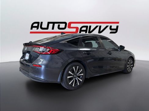Used 2024 Honda Civic EX-L image 5