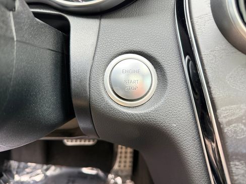 Certified 2017 Mercedes-Benz C 43 AMG 4MATIC Sedan image 28