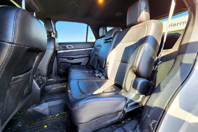 Used 2019 Ford Explorer Sport AWD/4WD image 26