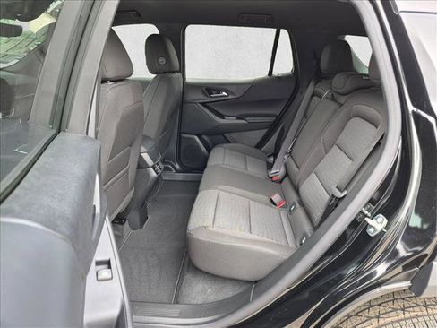 New 2026 Chevrolet Equinox LT w/ Safety and Technology Package FWD image 16