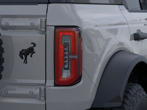 New 2026 Ford Bronco Badlands AWD/4WD image 23