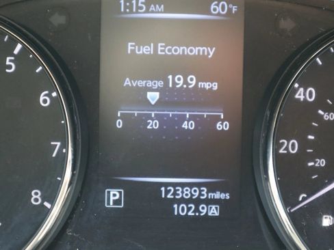 Used 2016 Nissan Rogue S FWD image 29
