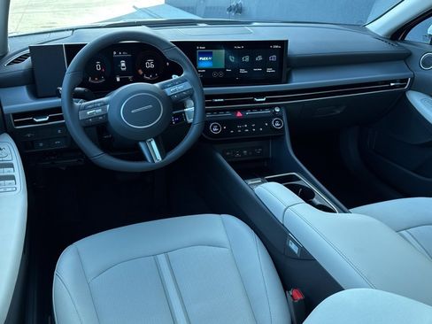 New 2026 Hyundai Sonata SEL image 2