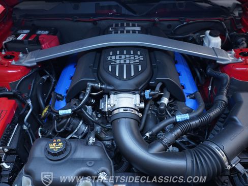 Used 2012 Ford Mustang Boss 302 w/ Boss 302 Accessory Pkg RWD image 32