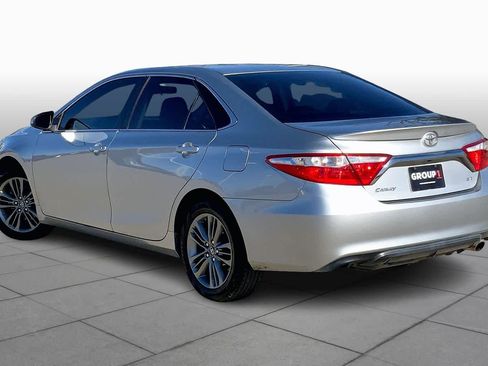 Used 2017 Toyota Camry XSE image 11