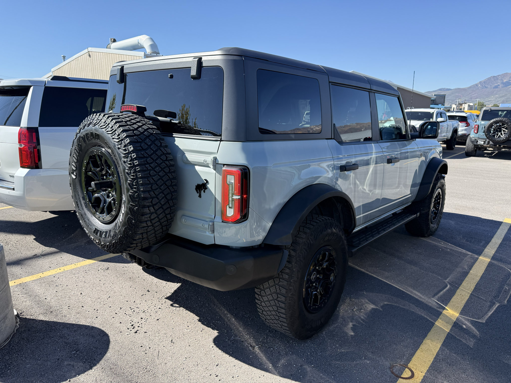 Used 2023 Ford Bronco Wildtrak AWD/4WD image 4