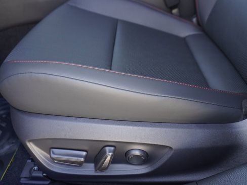 New 2026 Toyota Prius Plug-In Hybrid image 10