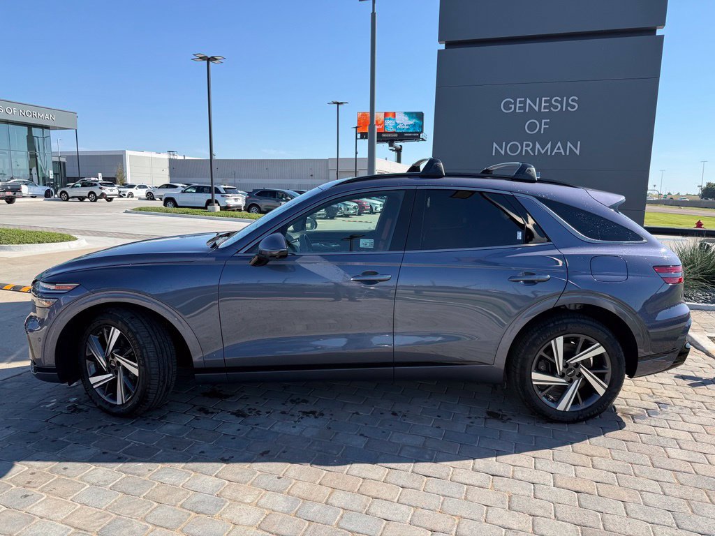 Used 2026 Genesis GV70 3.5T Sport Advanced AWD/4WD image 2