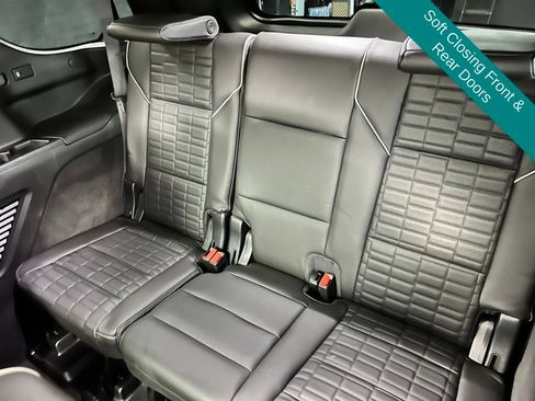 Used 2023 Cadillac Escalade Sport Platinum w/ LPO, ONYX Package AWD/4WD image 23
