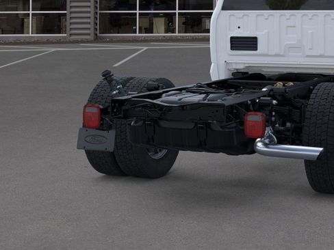 New 2026 Ford F450 XL w/ XL Chrome Package image 21