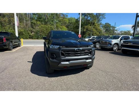 New 2026 Chevrolet Colorado Trail Boss AWD/4WD image 2