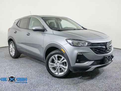 Used 2023 Buick Encore GX Preferred w/ Cold Weather Comfort Package AWD/4WD image 1