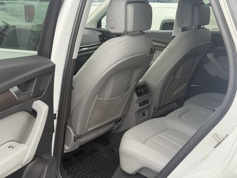Used 2022 Audi Q5 2.0T Premium AWD/4WD image 20