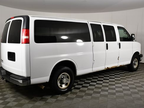Used 2013 Chevrolet Express 3500 LT w/ LT Preferred Equipment Group RWD image 6