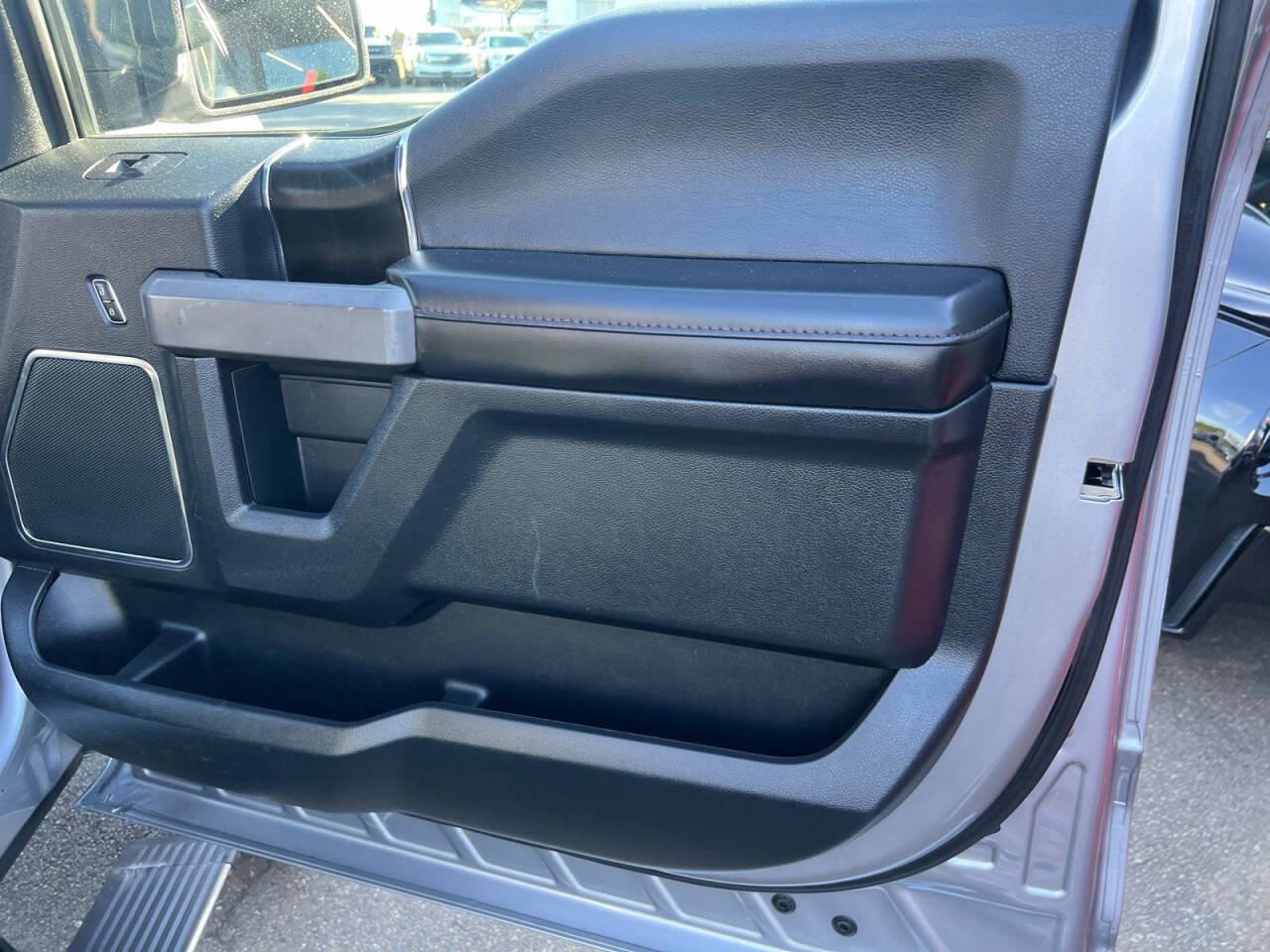 Used 2020 Ford F150 Platinum AWD/4WD image 27