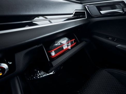 Used 2025 Mitsubishi Outlander ES image 64