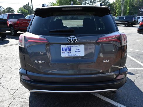 Used 2016 Toyota RAV4 XLE FWD image 7