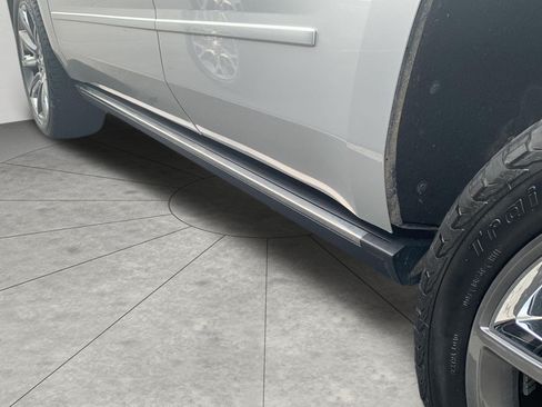 Used 2016 Chevrolet Tahoe LTZ AWD/4WD image 28