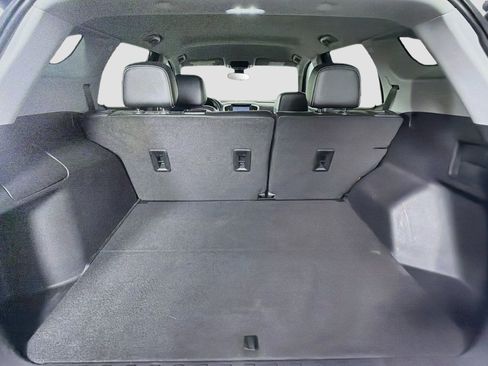 Used 2023 GMC Terrain SLT FWD image 27
