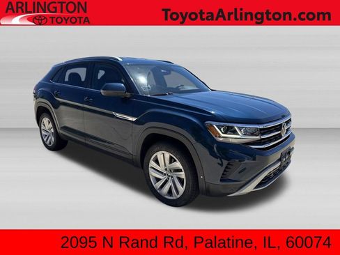 Used 2020 Volkswagen Atlas Cross Sport SE AWD/4WD image 1