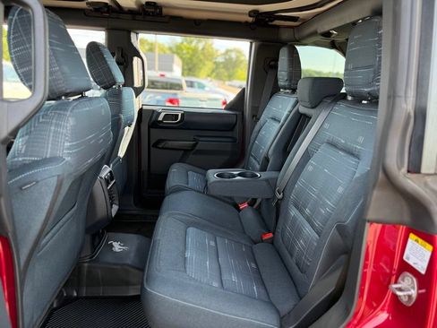 Used 2025 Ford Bronco Heritage Edition AWD/4WD image 13