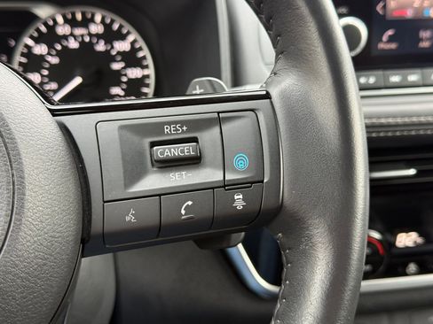 Certified 2023 Nissan Rogue SV w/ SV Premium Package image 12