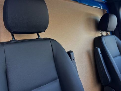 Used 2024 Mercedes-Benz Sprinter 4500 image 11