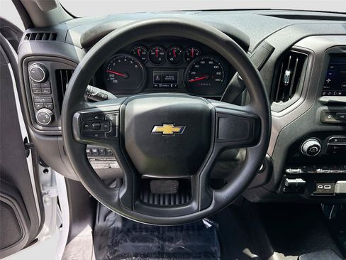 Used 2023 Chevrolet Silverado 1500 W/T w/ Trailering Package AWD/4WD image 11