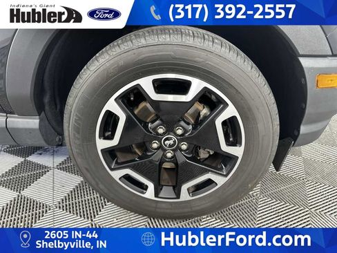 Used 2022 Ford Bronco Sport Outer Banks w/ Tech Package AWD/4WD image 10