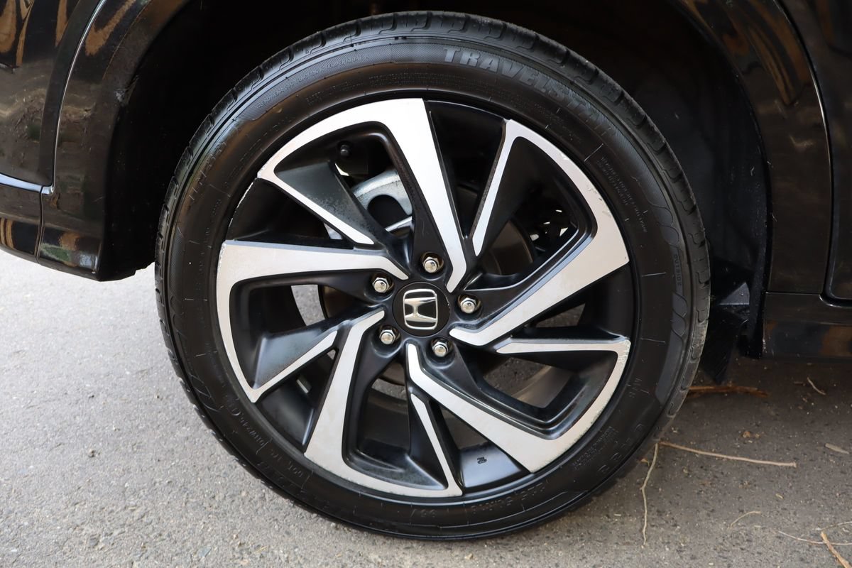 Used 2019 Honda HR-V Sport image 42