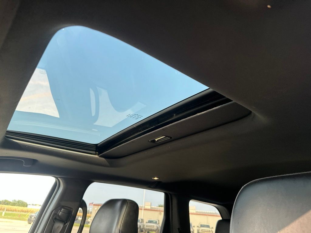 Used 2021 Jeep Grand Cherokee Limited AWD/4WD image 14